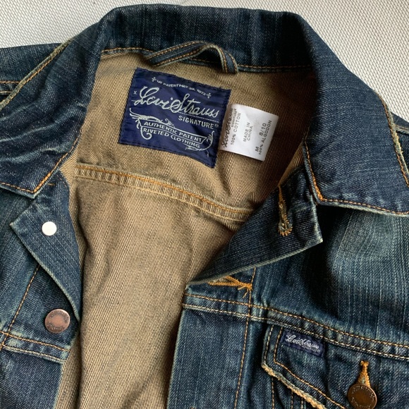 Levi’s Jean Jacket - Picture 3 of 5